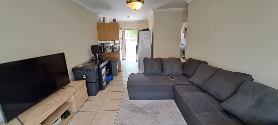 To Let 2 Bedroom Property for Rent in Pretorius Kloof Free State